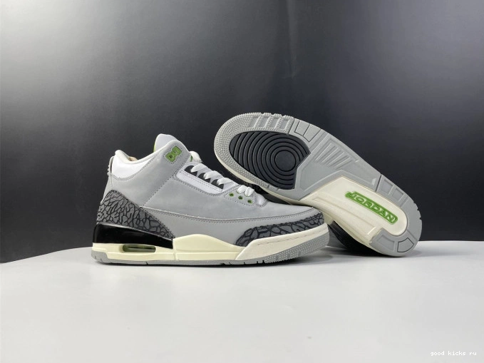 136064-006 Chlorophyll Retro Jordan 3 Air 0819